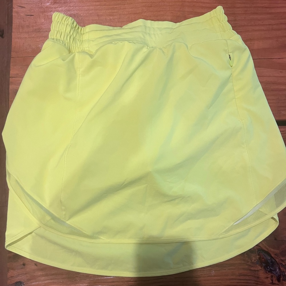 Lululemon Hotty hot high rise skirt